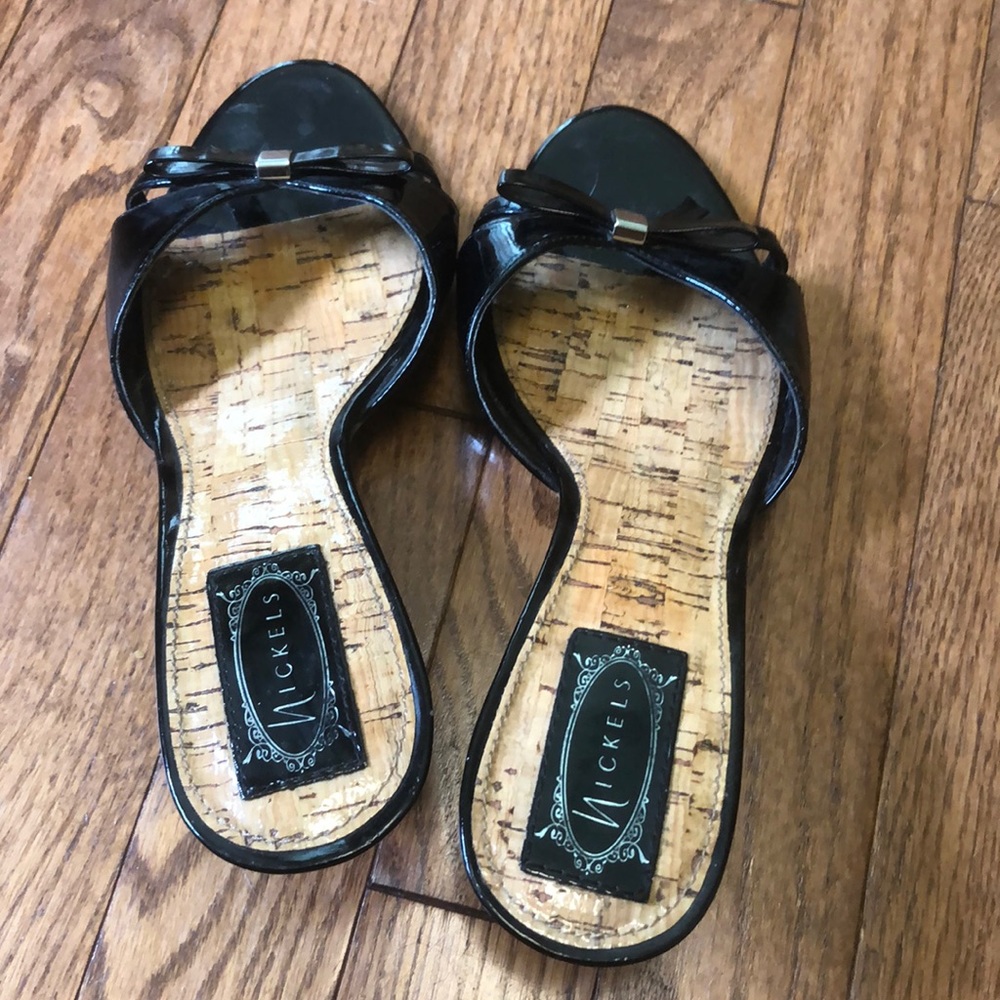 Black heels - Picture 4 of 5